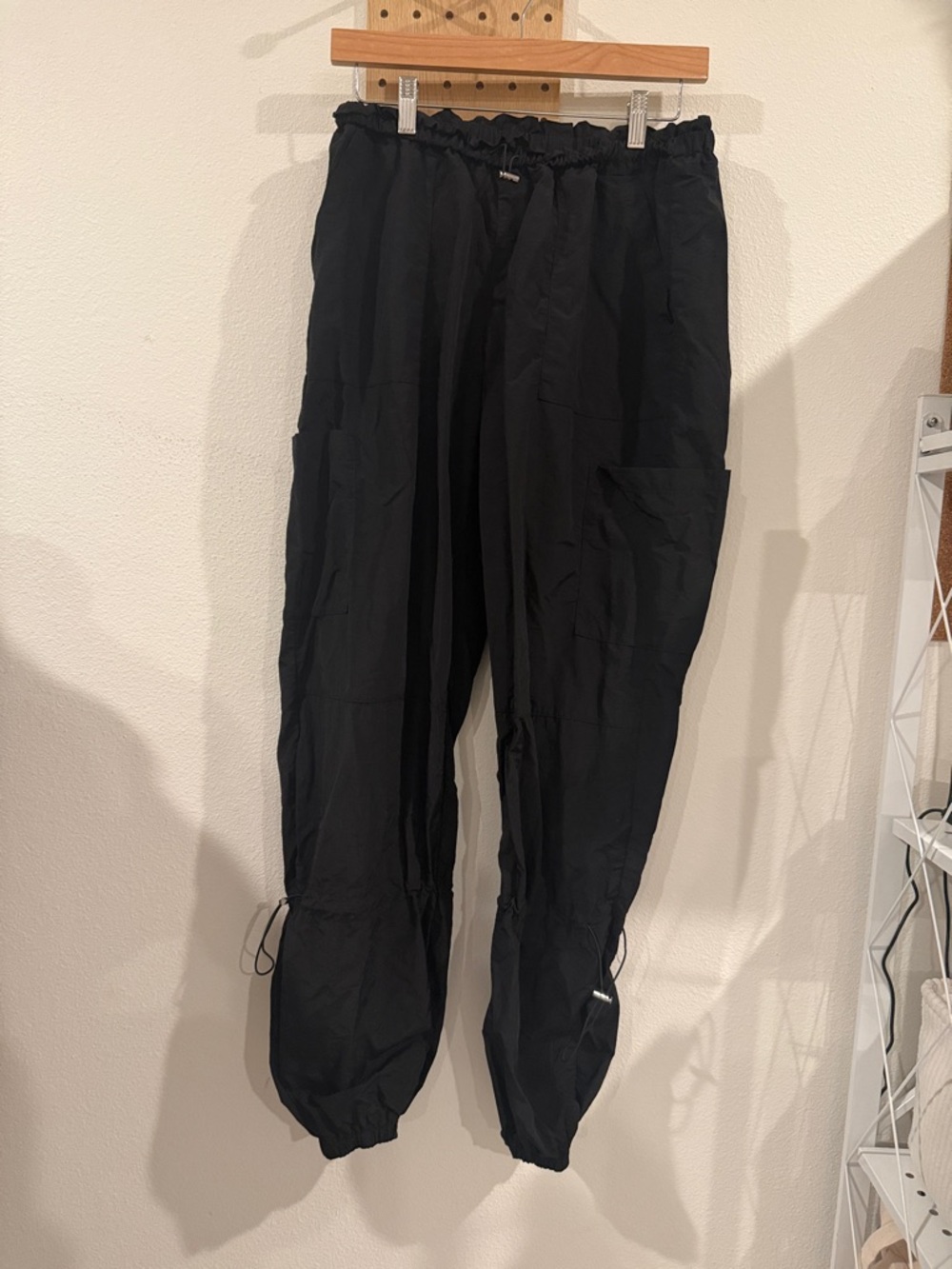 White Fox Relaxed Cargo Jogger Pants